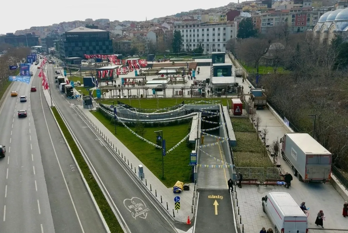 Beyoğlu Piyalepaşa Meydanı