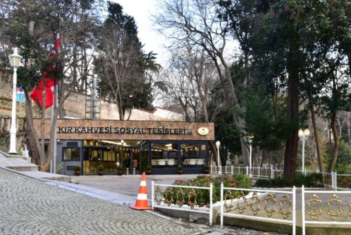 Beşiktaş Yıldız Parkı Kır Kahvesi Sosyal Tesisi Hizmete Açıldı
