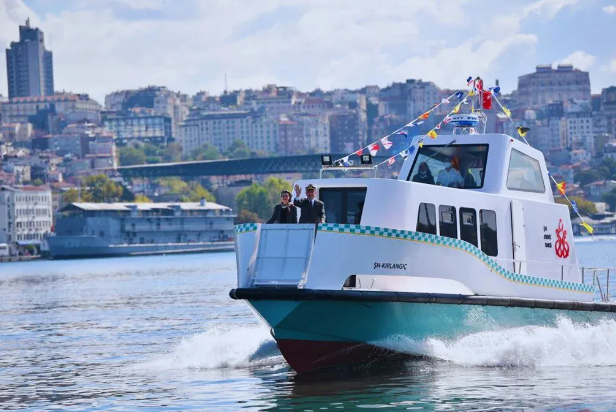 Deniz Taksi İstanbulluların Hizmetinde