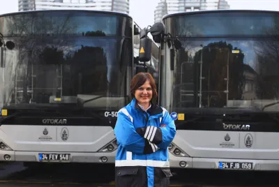 İstanbul'da İlk Kadın Metrobüs Denetim Amiri Görevde