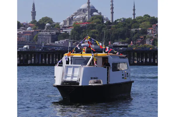 Deniz Dolmuş Boğaz'da Hizmete Başlıyor