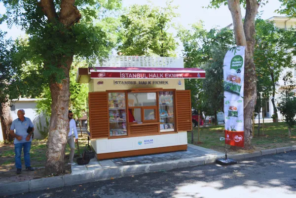 İstanbul'un Tüm İlçelerinde İBB Halk Ekmek