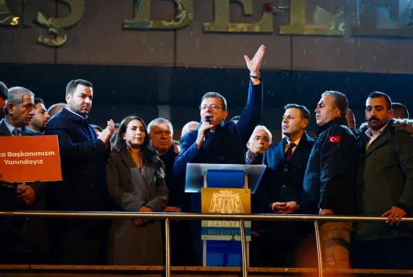 Milletin İradesine Yönelik Tüm Hukuk Dışı Girişimlerin Karşısındayız