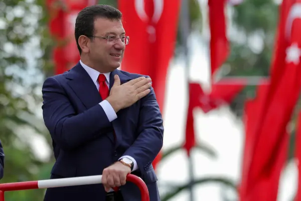 Milletim Kimsenin Yalanlarına Kanmaz