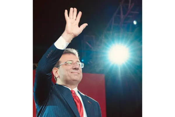 Hep Birlikte Çok Güçlü Bir Geleceğe Yürüyeceğiz