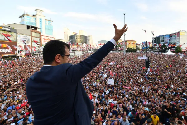 Cumhuriyetimizin Kazanımlarına ve Milletin Egemenliğine Sahip Çıkacağız