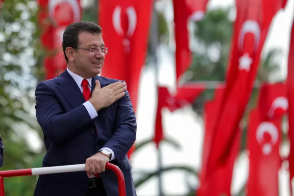 Türk Demokrasisi Ciddi Tehdit Altında